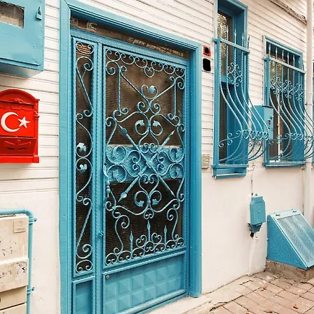 Blue White Istanbul